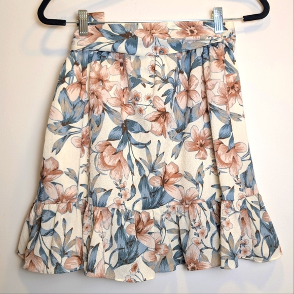 J.O.A. Ivory, Blue, Pink Floral Faux Wrap Ruffle Skirt Size Medium - Picture 2 of 7